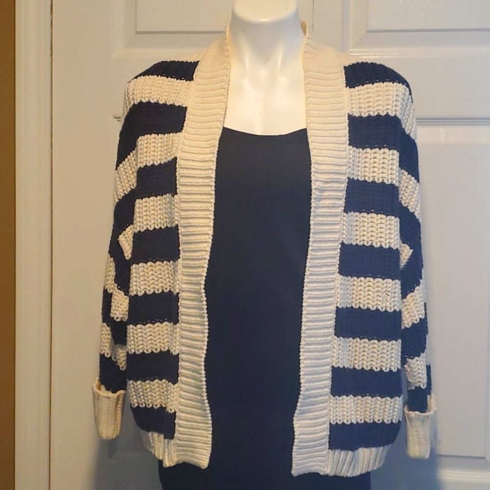 Express Women's Knit Striped Navy Blue/Cream Cardigan - Size Medium